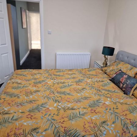 Levy Nook 3 Apartment Darlington  Bagian luar foto